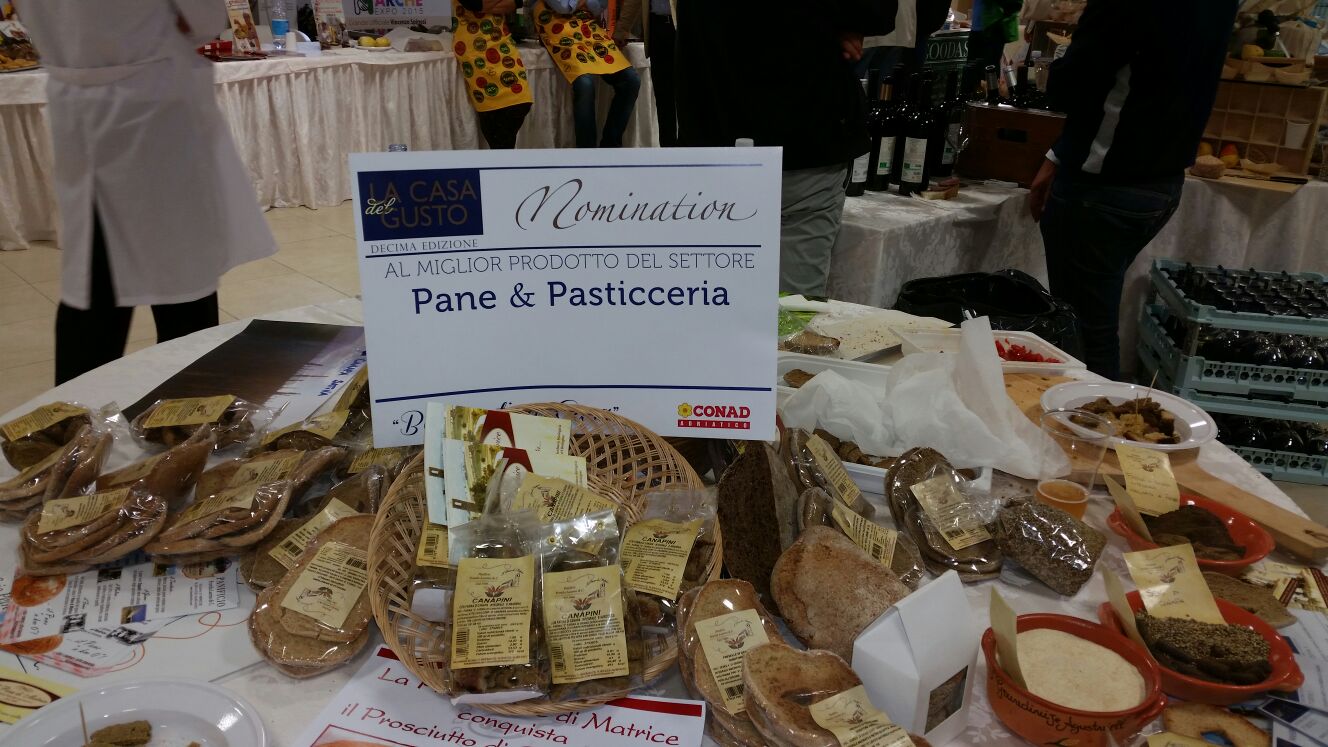 And the winner is: PANIFICIO PETRELLA LAURINO con il suo Pane molisano KM O grano duro Senatore Cappelli